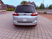 Gebraucht Ford Grand C-Max 116 PS (85 kW) 2013 Grau Van / Kleinbus