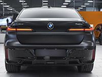 Gebraucht BMW 740 M Sport 286 PS (210 kW) 2024 Frozen deep grey metallic Limousine