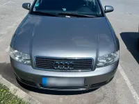 Gebraucht Audi A4 136 PS (100 kW) 2001 Silber Limousine