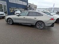 Neu BMW 540 M Sport 303 PS (222 kW) 2026 Grau Limousine