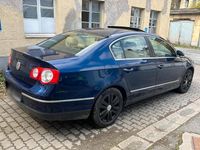 Gebraucht VW Passat Highline 150 PS (110 kW) 2005 Blau Limousine