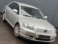 Gebraucht Toyota Avensis Sol 129 PS (94 kW) 2004 Silber Kleinwagen