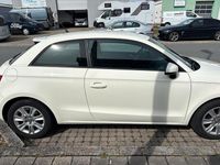 Gebraucht Audi A1 Premium 122 PS (89 kW) 2011 Weiß Kleinwagen