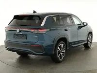 Neu VW Tayron R-line 204 PS (150 kW) 2025 Cipressino grün metallic SUV