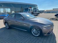Gebraucht Alfa Romeo Giulia Ti 280 PS (205 kW) 2024 Grau Limousine