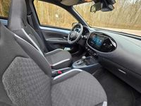 Gebraucht Toyota Aygo X Team 72 PS (52 kW) 2024 Grau SUV