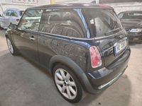 Second-hand Mini ONE 90 CP (66 kW) 2004 Negru Hatchback