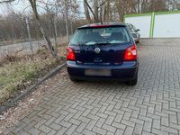 Gebraucht VW Polo 56 PS (41 kW) 2005 Blau Kleinwagen
