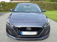 gebraucht Hyundai i30 1,6 CRDi Trend 85 KW, Navi Paket, AHK