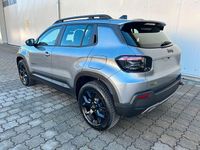 Neu Jeep Avenger 145 PS (106 kW) 2026 Grau SUV