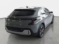Neu Kia XCeed Spirit 179 PS (131 kW) 2026 Morgenbrise grau SUV