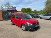 Gebraucht VW Caddy Trendline 102 PS (75 kW) 2014 Rot Van / Kleinbus