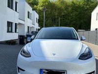 gebraucht Tesla Model Y SR