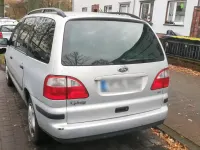 Gebraucht Ford Galaxy 116 PS (85 kW) 2002 Silber Van / Kleinbus