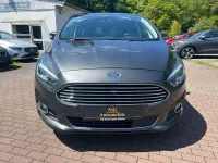 Używany Ford S-MAX Titanium 190 KM (139 kW) 2018 Czarny Minivan