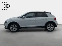 Gebraucht Audi A1 S-Line 150 PS (110 kW) 2025 Gletscherweiß metallic SUV