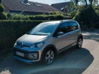 Gebraucht VW cross up! 75 PS (55 kW) 2017 Silber Kleinwagen