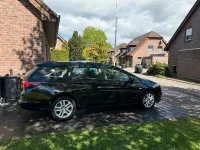 Gebraucht Opel Astra Edition 145 PS (106 kW) 2022 Schwarz Kleinwagen