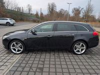 Gebraucht Opel Insignia Sport 194 PS (142 kW) 2012 Schwarz Kombi