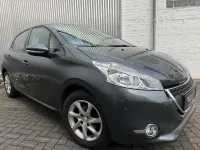 Gebraucht Peugeot 208 Active 68 PS (50 kW) 2012 Grau Kleinwagen