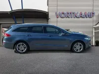 Gebraucht Ford Mondeo Titanium 165 PS (121 kW) 2018 Chromablau (metallic) Kombi