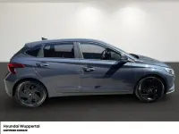 Gebraucht Hyundai i20 Blackline 90 PS (66 kW) 2026 Grau Kleinwagen