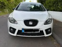Używany Seat Leon FR 200 KM (147 kW) 2009 Biały Hatchback