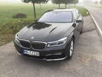Gebraucht BMW 730L 265 PS (194 kW) 2015 Grau metallic Limousine