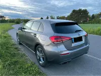 Gebraucht Mercedes A200 163 PS (119 kW) 2018 Grau Kleinwagen