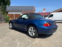 Gebraucht BMW Z3 150 PS (110 kW) 2000 Blau Cabrio