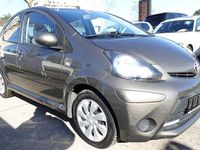 Gebraucht Toyota Aygo Cool 68 PS (50 kW) 2014 Bronze Kleinwagen