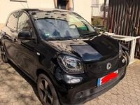 Gebraucht Smart ForFour 90 PS (66 kW) 2018 Schwarz Kleinwagen