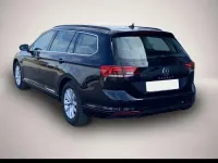 Gebraucht VW Passat Business 122 PS (89 kW) 2022 Manufacturer Kombi