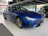Gebraucht Maserati Ghibli 275 PS (202 kW) 2018 Blau Limousine