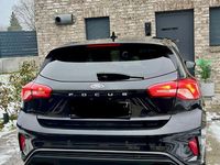 Gebraucht Ford Focus ST-Line 125 PS (91 kW) 2018 Schwarz Limousine