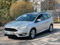Gebraucht Ford Focus 120 PS (88 kW) 2015 Silber Kombi