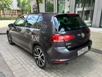 Używany VW Golf VII LOUNGE 110 KM (80 kW) 2016 Szary Sedan/Limuzyna