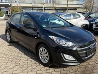 Gebraucht Hyundai i30 Classic 110 PS (80 kW) 2015 Schwarz Limousine