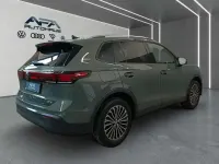 Gebraucht VW Tiguan 150 PS (110 kW) 2026 Grün SUV