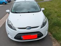 Usata Ford Fiesta 82 CV (60 kW) 2010 Bianco Berlina