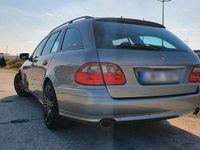 Gebraucht Mercedes E320 224 PS (164 kW) 2007 Grau Kombi