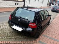Gebraucht VW Golf IV 75 PS (55 kW) 2002 Schwarz Kleinwagen