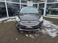 Gebraucht Ford Kuga Titanium 150 PS (110 kW) 2018 Grau SUV