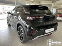 Gebraucht Opel Mokka-e Ultimate 100 kW (136 PS) 2023 Ktv  lackierung schwarz perla SUV