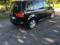 Gebraucht VW Touran Match 105 PS (77 kW) 2012 Schwarz Van / Kleinbus