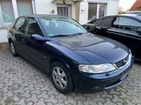 Gebraucht Opel Vectra Comfort 125 PS (91 kW) 2002 Blau Limousine