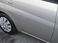 Gebraucht Toyota Prius 72 PS (52 kW) 2001 Silber Kleinwagen