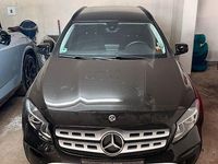 Gebraucht Mercedes GLA200 156 PS (114 kW) 2019 Schwarz SUV