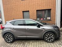 Gebraucht Renault Captur Techno 140 PS (102 kW) 2023 Grau SUV
