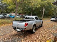 Gebraucht Mitsubishi L200 178 PS (130 kW) 2015 Silber Pickup